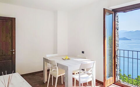 Casa Olivee: Mobilia, Legna, Interior Design, Pavimentazione, Pavimento, Tavolo, Cucina & Sala Da Pranzo Tavolo, Sedia, Camera, Mare