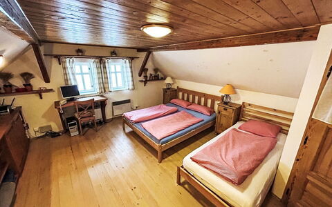 Wellness Retreat Labská: Legna, Casa, Mobilia, Casa, Porta, Camera Da Letto, Villetta, Latifoglie, Camera, Letto