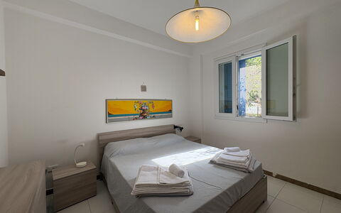 La Casa dei Melograni: Pavimento, Pavimentazione, Interior Design, Appartamento, Soffitto, Camera, Camera Da Letto, Letto, Color Legno, Latifoglie