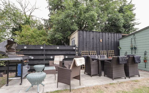 Ballinreich: Mobilia, Mobili Da Esterno, Tavolo Esterno, Sedia, Giardino, Backyard, Terrazza, Cortile, Shade, Cortile