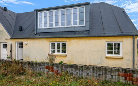 Hellevi - 500M to the Fjord: Finestra, Tetto, Casa, Casa, Raccordo, Villetta, Materiale Composito, Finestra A Ghigliottina, Pendenza