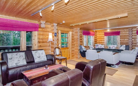 Kolin Kuningas: Casa, Villetta, Log Cabin, Soggiorno, Latifoglie, Color Legno, Pavimento In Legno, Capanna, Hotel