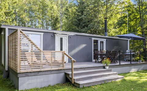 Tuuliranta: Legna, Deck, Latifoglie, Shade, Edifici Giardino, Raccordo, Portico, Plank, Cortile