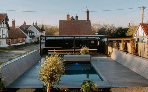 Arc Thorpeness: Tetto, Materiale Composito, Shade, Giardino, Backyard, Landscaping, Piscina, Struttura Esterna, Illuminazione Diurna