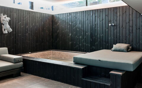 The Glass House at the Lakes by Yoo: Materiale Composito, Vasca Da Bagno, Latifoglie, Hotel, Vasca Idromassaggio, Camera Da Letto, Letto