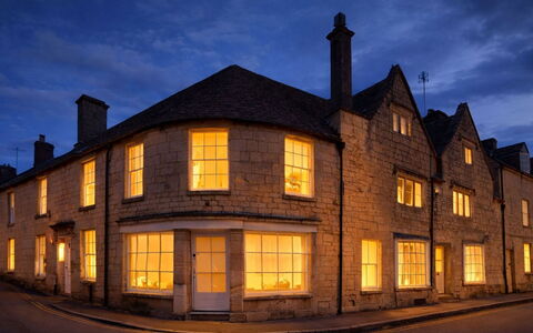 The Painswick Retreat: Comunita 'Impianto, Luce Del Sole, Pianta Erbacea, Giardino, Piantagione, Agricoltura, Azienda Agricola
