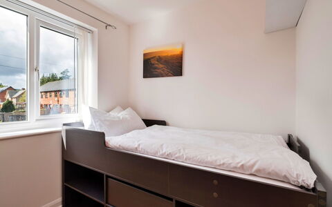 Elizabeth House: Interior Design, Mobilia, Legna, Camera Da Letto, Pavimento, Letto, Pavimentazione, Lenzuolo, Soffitto, Bedding