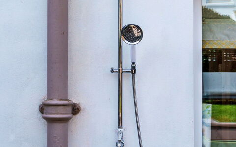 Bude Bolthole: Idraulico Fixture, Idraulico, Rubinetto, Soffione Doccia, Metallo, Doccia, Ferro, Bagno