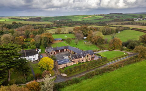 Halcyon Cottage, Stowford: Casa, Zona Residenziale, Paesaggio, Casa, Plain, Tetto, Area Rurale, Estate, Insediamento Umano, Villetta