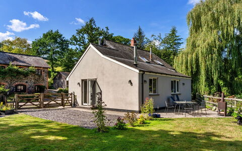 Marsh Cottage: Casa, Villetta, Arbusto, Casa, Tetto, Area Rurale, Estate, Agriturismo, Giardino