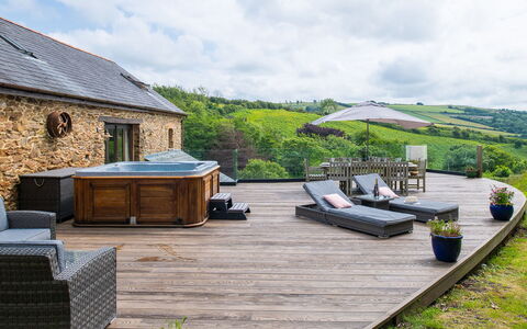 Coulscott Old Barn: Mobilia, Mobili Da Esterno, Nube, Lotto, Deck, Piscina, Villetta, Terrazza, Giardino, Tavolo Esterno