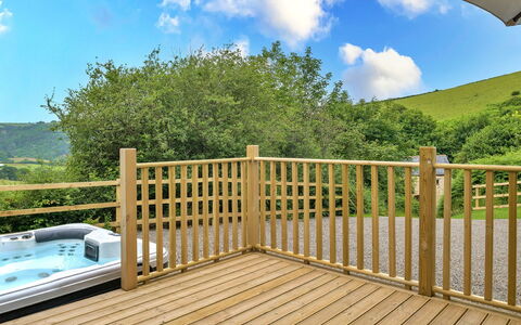 Coulscott Pipistrelle Barn: Legna, Pavimento In Legno, Pavimentazione, Color Legno, Latifoglie, Deck, Plank, Portico, Recinzione, Colonna