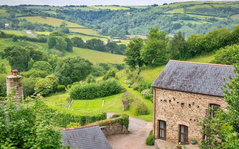 Coulscott Pipistrelle Barn: Erba, Arbusto, Casa, Paesaggio, Villetta, Area Rurale, Lotto, Agriturismo, Villaggio