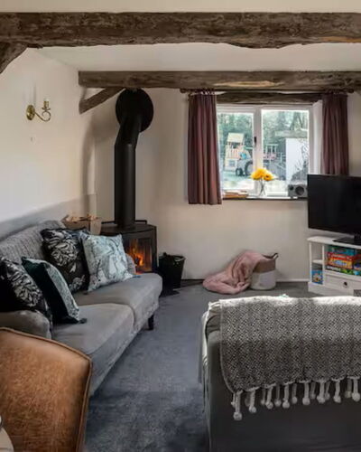 Coulscott Peacock Cottage