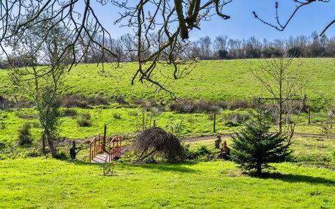 Trimstone Manor - Mill Cottage: Erba, Albero, Ambiente Naturale, Pascolo, Ramo, Paesaggio Naturale, Pascolo, Plain, Paesaggio, Lotto