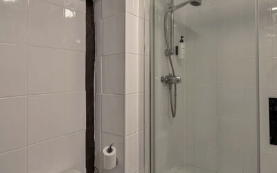 Trimstone Manor - Mill Apartment