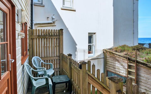 The Wash House, Kingsand: Legna, Mare, Oceano, Balcone, Costa, Recinzione, Plank, Latifoglie, Corrimano, Deck
