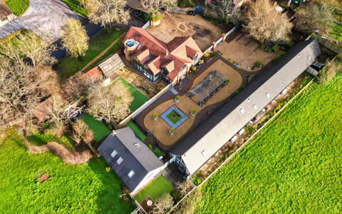 Ploughman'S Row No. 3 at Dairy Cottages: Casa, Paesaggio, Zona Residenziale, Tetto, Casa, Area Rurale, Lotto, Plain, Villetta