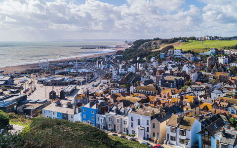 Old Town Cottage, Hastings: Blu, Acqua, Corpo D'Acqua, Orizzonte, Costa, Estate, Costiera E Morfologie Oceanic, Paesaggio, Mare, Riva