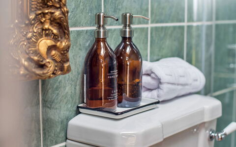 Y Golchdy: Bottiglia, Rubinetto, Idraulico Fixture, Bagno, Lavello, Asciugamano, Idraulico