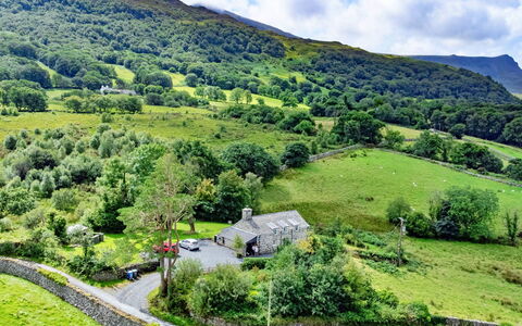 Penclogwynau: Erba, Geografia Montane, Verde, Collina, Vegetazione, Paesaggio Naturale, Highland, Montagna, Paesaggio