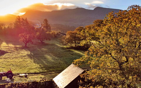 Waen Fechan: Geografia Montane, Natura, Erba, Collina, Paesaggio Naturale, Montagna, Paesaggio, Pascolo, Highland, Ecoregione