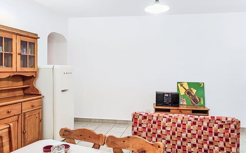 La Finestra sul Lago: Tavola, Serveware, Tazza, Tazza Di Caffè, Bicchieri, Teiera, Cibo, Dishware, Teacup, Porcellana