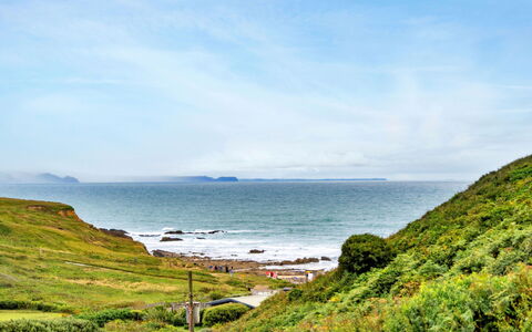 The Breakers: Blu, Verde, Costa, Paesaggio Naturale, Mare, Orizzonte, Costiera E Morfologie Oceanic, Terreno, Highland, Oceano