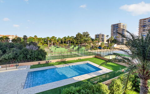 Goya - Mar de Cristal: Giorno, Albero, Zona Residenziale, Appartamento, Città, Quartiere, Condominio, Spazio Pubblico, Urban Design