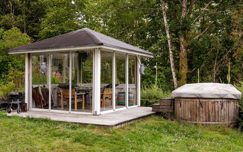 Lantdrömmen: Legna, Tetto, Gazebo, Shade, Edifici Giardino, Giardino, Struttura Esterna, Padiglione, Villetta, Capannone