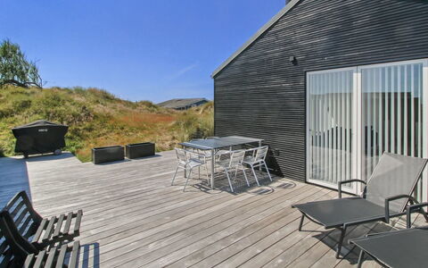 Fromer - 800M from the Sea: Legna, Deck, Plank, Latifoglie, Mobili Da Esterno, Portico, Boardwalk, Pavimento In Legno, Raccordo