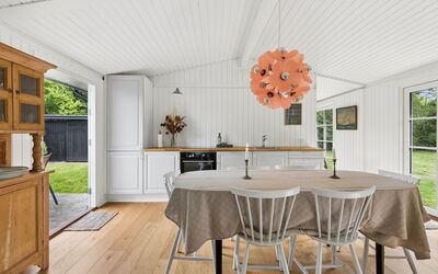 Brynja - 2.5Km from the Sea