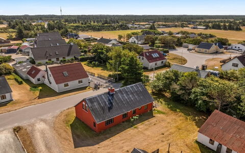 Safir - 1.7Km from the Sea: Paesaggio, Plain, Zona Residenziale, Casa, Tetto, Area Rurale, Lotto, Casa, Insediamento Umano, Villaggio