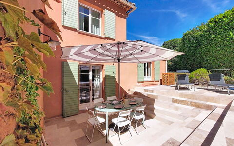 Lou Parpaiou: Mobilia, Sedia, Mobili Da Esterno, Tavolo Esterno, Ombrello, Shade, Giardino, Terrazza, Cortile, Backyard