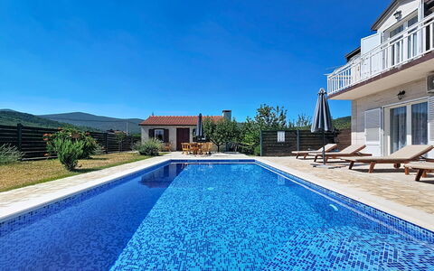 Ivana: Blu, Piscina, Zona Residenziale, Ricorrere, Tempo Libero, Estate, Eco Hotel, Vacanza, Villa, Ombrello