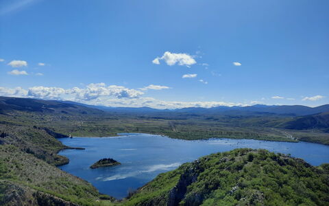 Ivana: Risorse Idriche, Corpo D'Acqua, Geografia Montane, Montagna, Highland, Collina, Nube, Natura Selvaggia, Paesaggio, Tarn