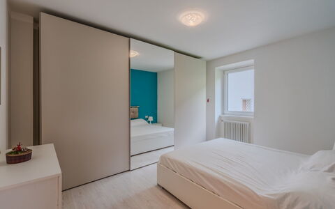 Federica: Interior Design, Parete, Pavimentazione, Pavimento, Legna, Mobilia, Camera Da Letto, Camera, Soffitto, Letto
