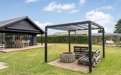 Solvey - 700M from the Sea: Shade, Tetto, Struttura Esterna, Padiglione, Gazebo, Mobili Da Esterno, Giardino, Pergola, Tavolo Esterno, Terrazza