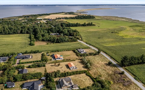 Helma - 580M to the Fjord: Tetto, Casa, Zona Residenziale, Casa, Estate, Villetta, Design