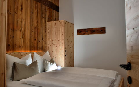 Kaiserchalet: Legna, Camera Da Letto, Color Legno, Latifoglie, Bedding, Plank, Telaio Del Letto, Letto, Lenzuolo, Compensato