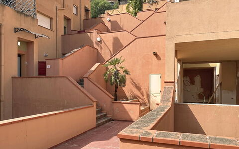 Habitat: Architettura, Zona Residenziale, Appartamento, Casa, Urban Design, Le Scale, Balcone, Design, Gesso