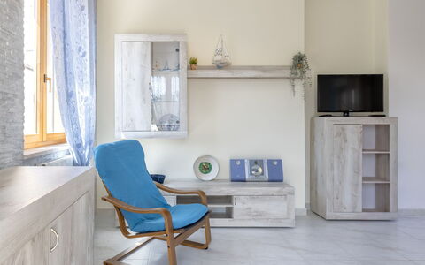 Mariposa: Mobilia, Interior Design, Pavimentazione, Legna, Pavimento, Camera, Illuminazione, Appartamento, Soggiorno, Casa