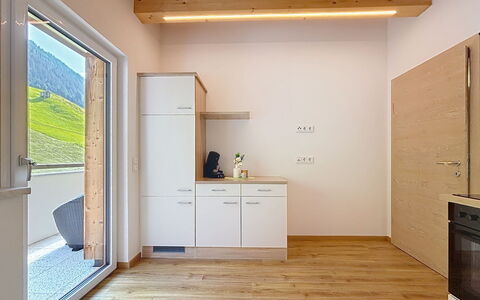 Alpenblick: Legna, Soffitto, Pavimento In Legno, Camera, Color Legno, Latifoglie, Plank, Compensato, Pavimento Laminato, Legname