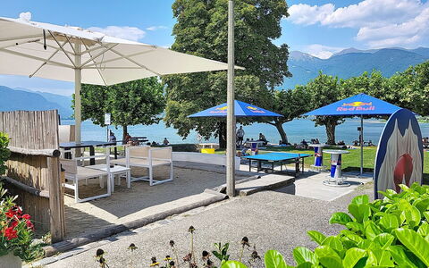 Apt. Blu Celeste: Mobilia, Interior Design, Sedia, Pavimentazione, Tavolo, Ricorrere, Pavimento, Soffitto, Camera, Eco Hotel