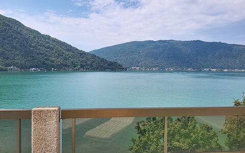Apt.fortune 3: Mobilia, Interior Design, Sedia, Pavimentazione, Tavolo, Ricorrere, Pavimento, Soffitto, Camera, Eco Hotel