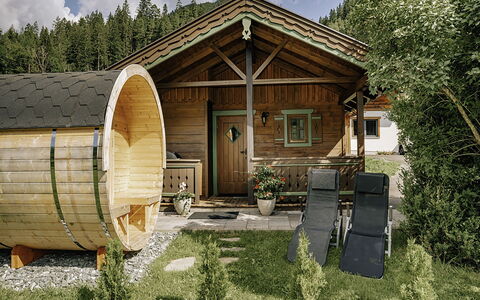 Zirbenhütte: Piscina, Agriturismo, Estate, Villa, Ricorrere, Hacienda, Eco Hotel, Backyard