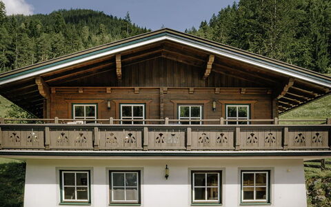 Chalet Amadé: Piscina, Agriturismo, Estate, Villa, Ricorrere, Hacienda, Eco Hotel, Backyard