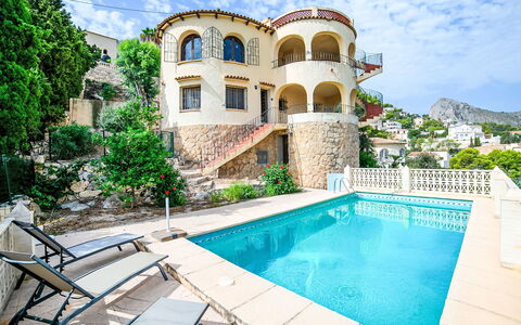 Dencis Villa