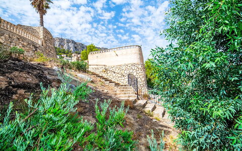 Dencis Villa: Piscina, Agriturismo, Estate, Villa, Ricorrere, Hacienda, Eco Hotel, Backyard