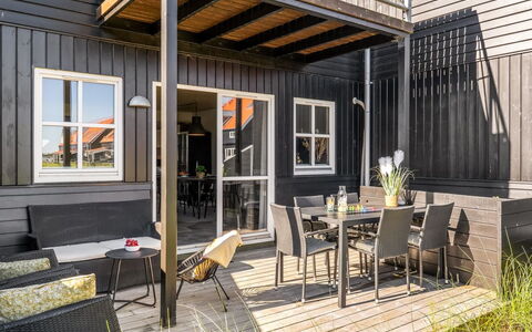 Alli - 100M from the Sea: Legna, Portico, Porta, Deck, Raccordo, Casa, Materiale Composito, Latifoglie, Color Legno, Plank